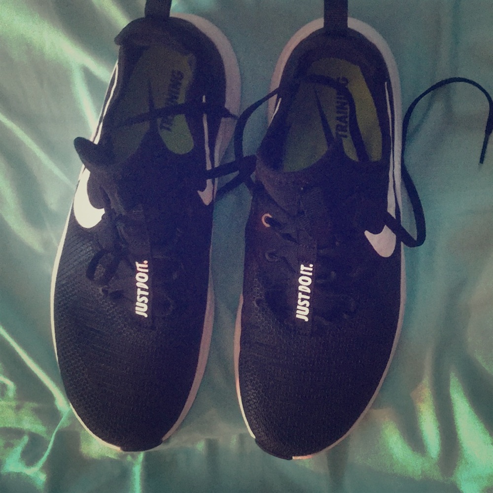 Nike shoes